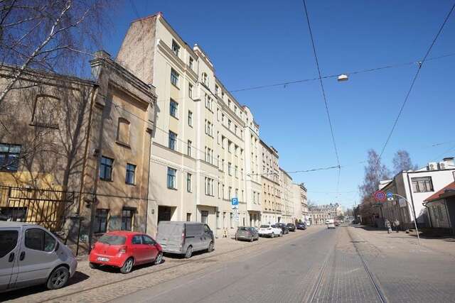 Апартаменты NEW Bohemian crash pad in Riga Center Рига-22
